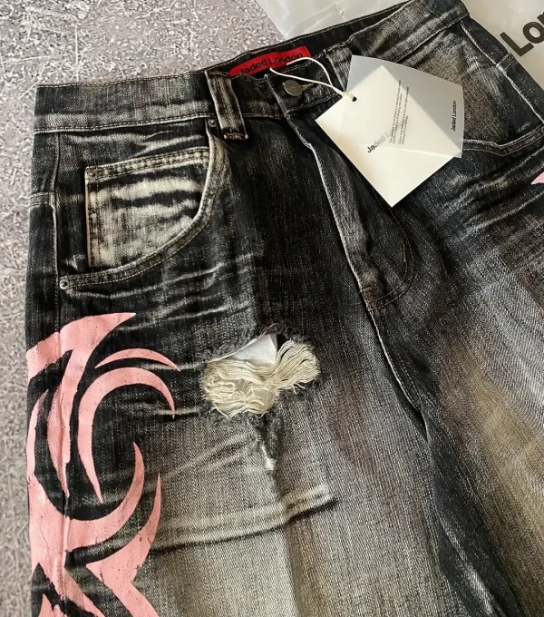 Y2K Trendy Brand Denim Shorts Tassels Design Vintage Shorts Women Street Hip Hop Fashion Harajuku Punk High Waist Wide Leg Pants - Image 5