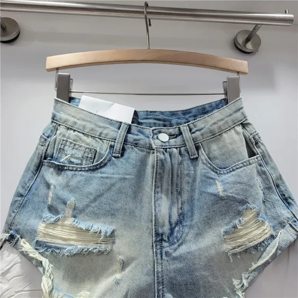 2025 Summer New Women's Pink Hole Denim Shorts High Waist Slimming Spicy Girl A-line Ragged Edge Shorts - Image 6