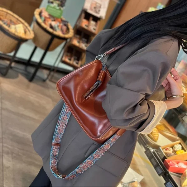 Women's Natural Cow Genuine Leather Shoulder Bag Ladies Retro Soft Cowhide Handbag Ladies Fashion Crossbody Bags Female Handbag