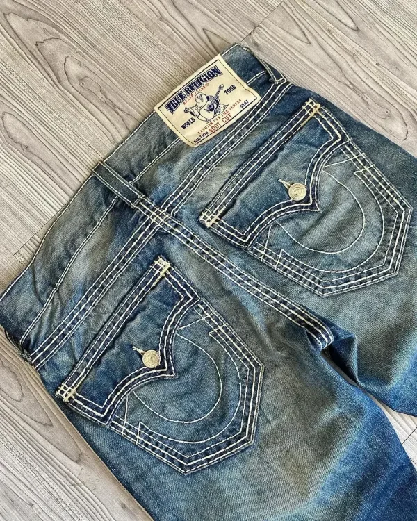 Vintage High Street Hip Hop Couples Street wear Y2K Classic Jeans Straight Low Waist Pants Embroidery Figure Fashion Blue Jeans - Image 4
