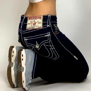 Vintage High Street Hip Hop Couples Street wear Y2K Classic Jeans Straight Low Waist Pants Embroidery Figure Fashion Blue Jeans