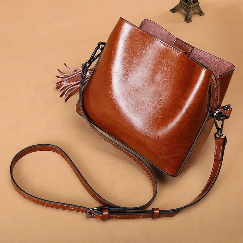 100% Genuine Leather Women's Handbag 2025 New Fashion Leather Shoulder Bag Commuter Women's Crossbody Bag for shopping - Image 2