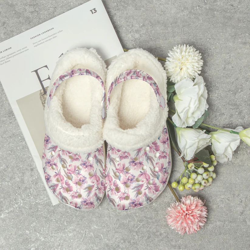 Eye-catching Design Watercolor Floral Pattern Fleece-Lined Clogs