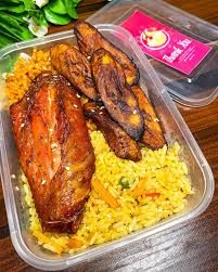 Firewood Jollof Rice & Turkey +Pet Drink