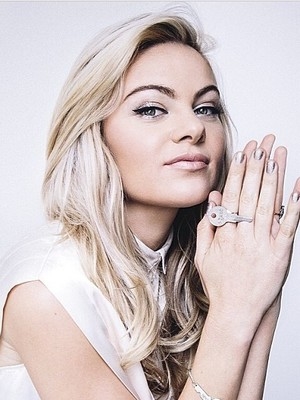 Caitlin Crosby, Entrepreneurs, Business, Top 10 Non-Profit, Leadership entrepreneur, business, startup, brand, advocate