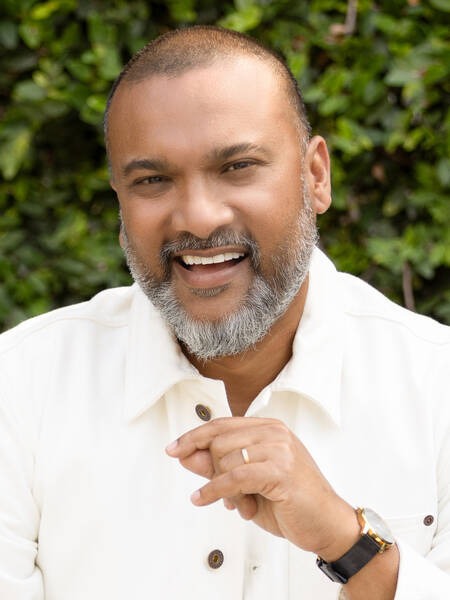 Afdhel Aziz | Inspiring Expert on Storytelling and Employee Engagement