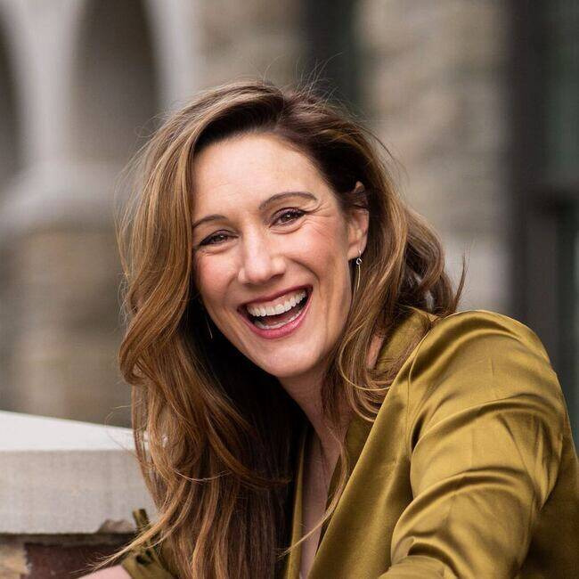 Premiere Speakers Bureau, Dr. Rebecca Heiss