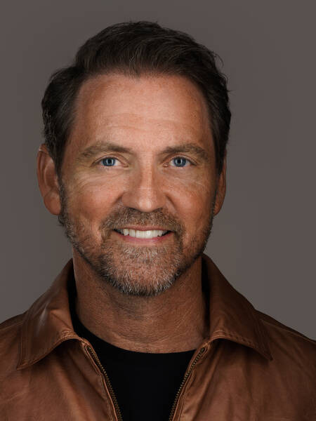 Jimmy Yeary | Grammy Nominated Songwriter and Expert on Making Connections and Storytelling. 