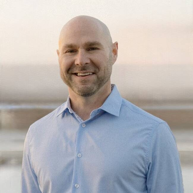 Premiere Speakers Bureau, Scott Wozniak