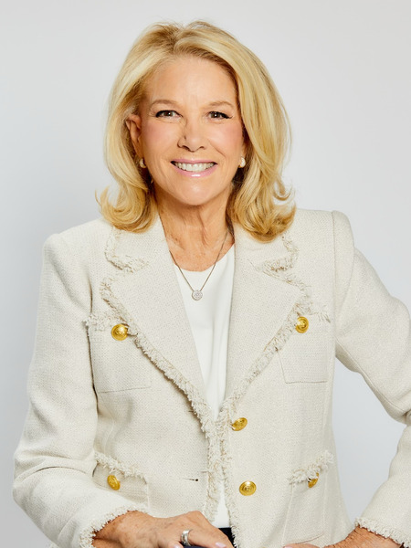 Joan Lunden | Best-Selling Author and One of the Most Beloved Women in Media