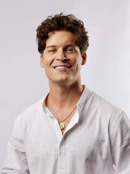 Ryan Neal | Inspiring Resilience, Creativity, and Purpose Through Story, Music, and Real-World Leadership.