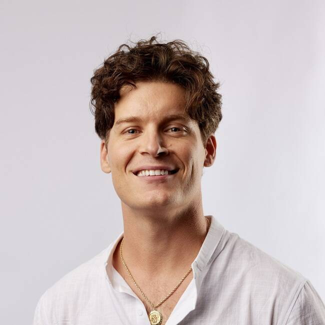 Premiere Speakers Bureau, Ryan Neal