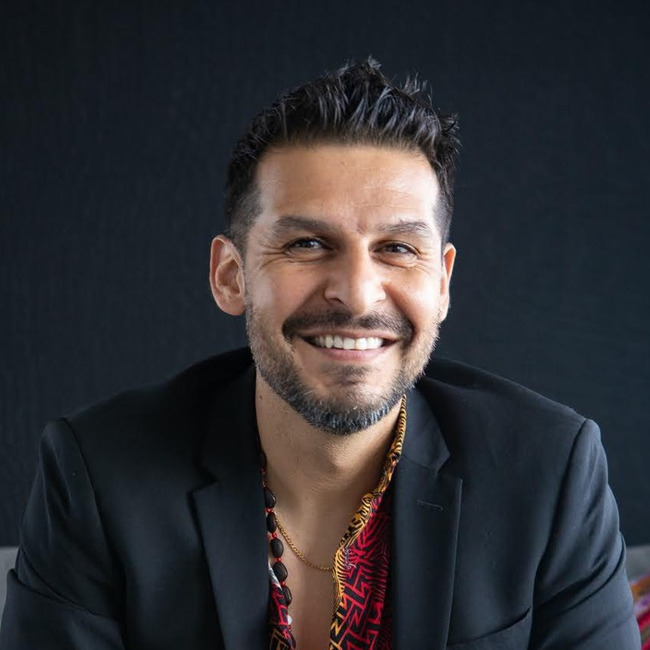 Premiere Speakers Bureau, Ivan Wanis Ruiz