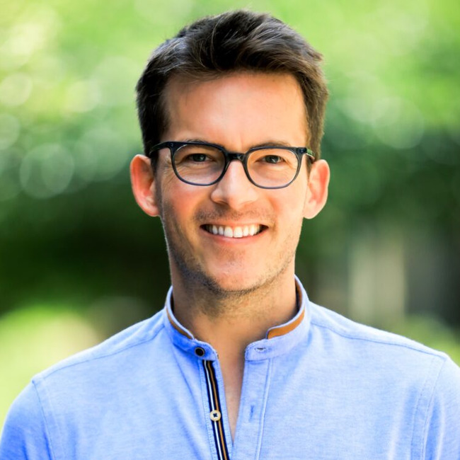 Premiere Speakers Bureau, Jon Carmichael