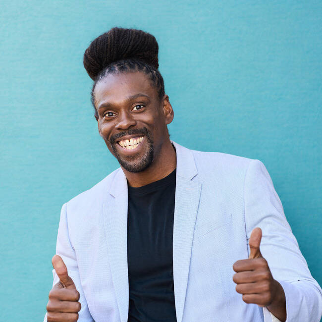 Premiere Speakers Bureau, Cam F. Awesome