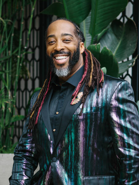 Sekou Andrews | Top Inspirational Speaker | CEO & Founder, SekouWorld Inc. | Transforming Audiences Through Word Art & Leadership