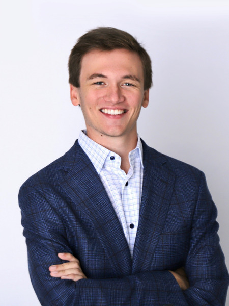 Brilyn Hollyhand | Best-Selling Author and Gen Z Political Commentator