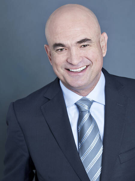 Troy Hazard | Entrepreneur / Author / TV Host 