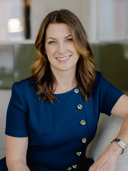 Susan Salgado | Keynote Speaker on Leadership, Corporate Culture, Customer Experience, and Employee Experience 