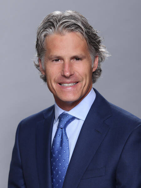 Dan Britton | Professional Development Expert, Marathoner and Former Pro Lacrosse Player, Author, Trainer and Motivator