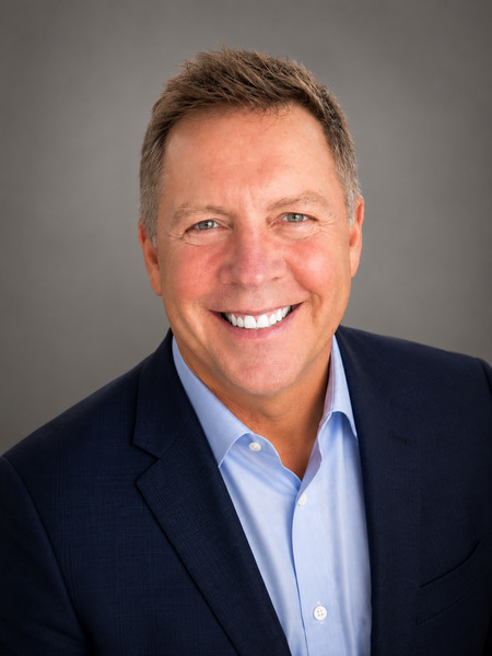 Scott Deming | The Customer Service and Emotional Brand Building Guru