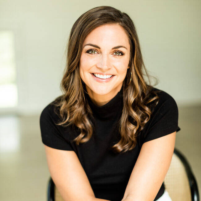 Premiere Speakers Bureau, Paula Faris