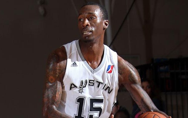 From NBA All-Star to Austin Toro, Josh Howard Shoots for a Comeback