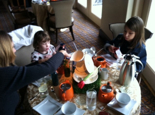 Jane Schwartz, Maggie Brown and Mia Schwartz enjoy tea at the Four Seasons.