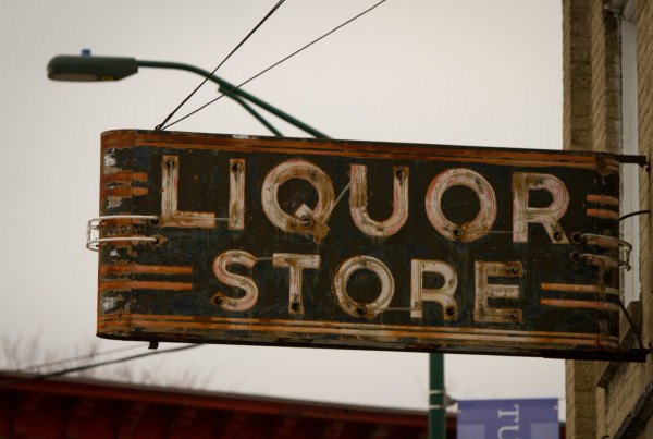 Lobbyists Push Legislature to Open up Rules on Alcohol Sales