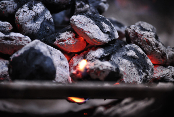 Low and Slow: BBQ-Style Grillin’ Tricks for Memorial Day