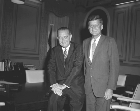 New Book Revisits Fascination With Kennedy and Johnson