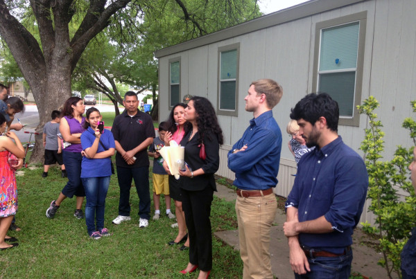 In Legal Limbo, Mobile Home Residents Organize to Take on Landlords