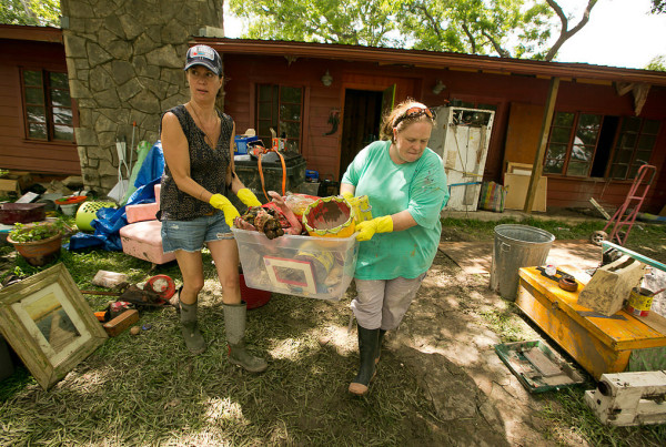Wimberley: Picking Up the Pieces After the Floods