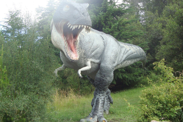 What if Houston Were to Get A Live Dinosaur Theme Park?