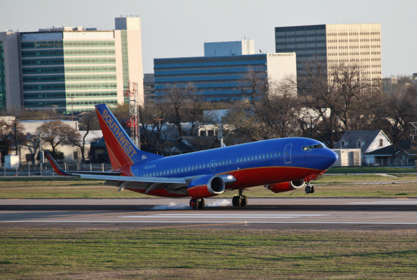 Southwest Wants Love Field to Give Delta the Boot