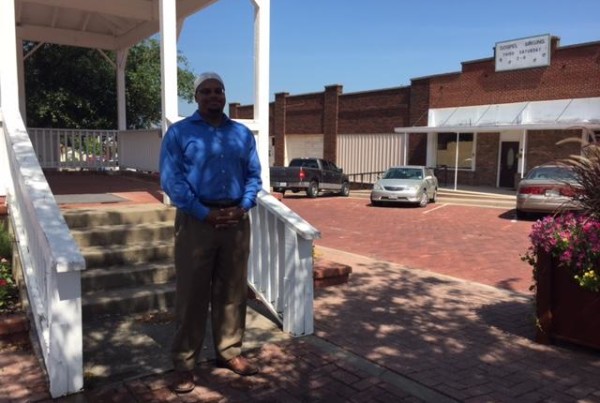 Muslim Cemetery Meets Opposition in Texas Town