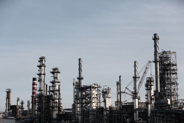 Despite Explosion and Investigation, Sun Edison Plant Quickly Reopens