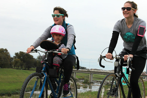 In Fort Worth, Bicyclists Ride To Help Bees And Butterflies