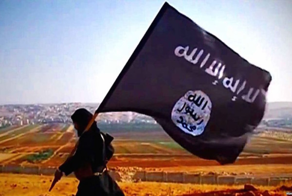 Why It’s Hard to Crack Down on ISIS-Controlled Oil