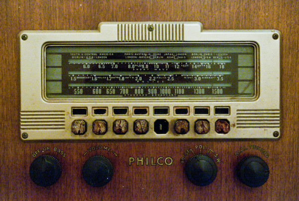 Do Artists Get Paid When Their Song Plays On The Radio?
