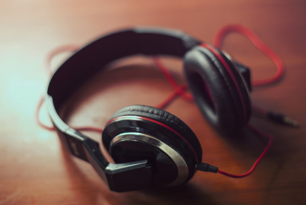 Music and Memory: How Songs Rejuvenate Seniors’ Lives