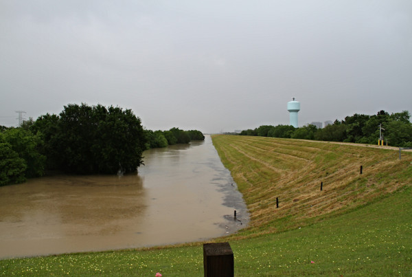 What Happens When a Flood Unleashes Oil and Gas Pollution?