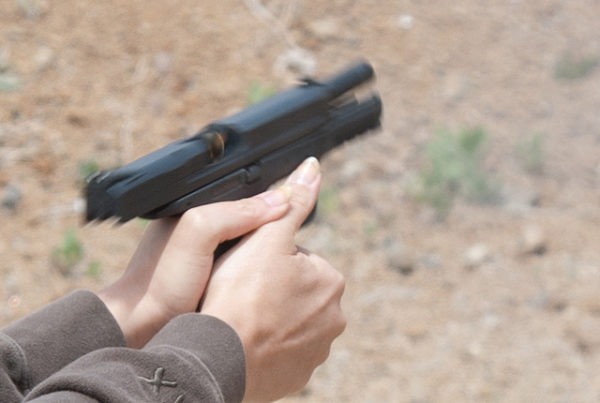 This Gun Instructor is Offering License to Carry Classes to Deaf Students