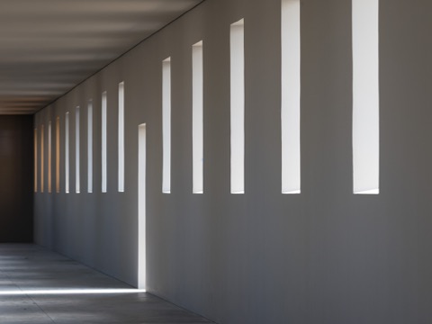 Robert Irwin, artwork interior, The Chinati Foundation. &copy;2016 Philipp Scholz Rittermann