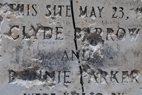 A Vengeful Letter From Bonnie and Clyde to Ex-Gang Member Goes to Auction Next Month