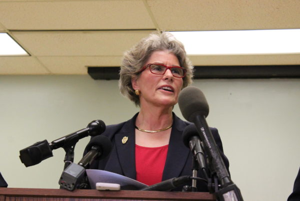 Bexar County Lawsuit Challenges Constitutionality Of Immigrant Detainers
