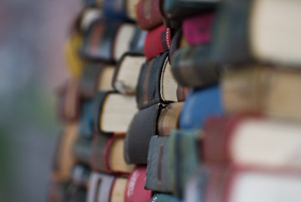Group of renowned Texas authors pens open letter to Abbott condemning banned book list