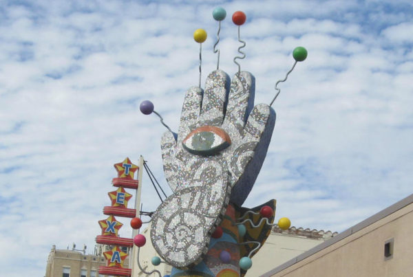 An Organization’s First Public Sculpture, Made By High School Students, Rises In Oak Cliff