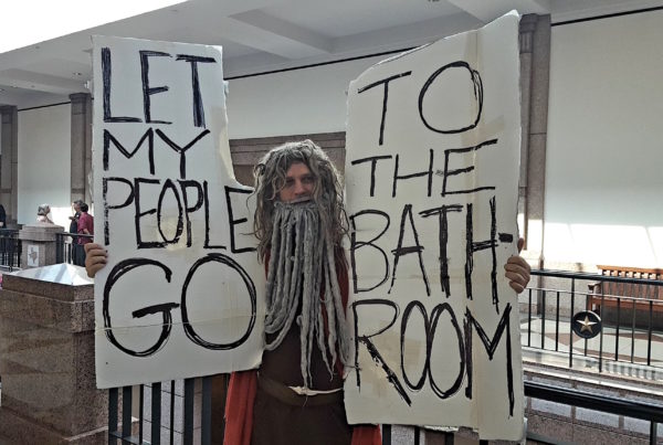 Hundreds Sign Up to Testify on Texas ‘Bathroom Bill’