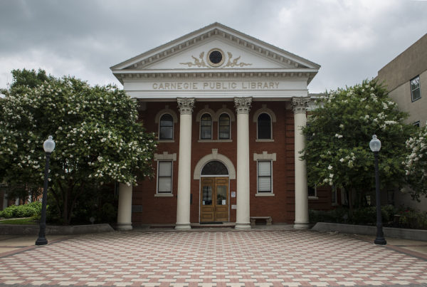 Why Three Libraries Claim To Be The Oldest In Texas